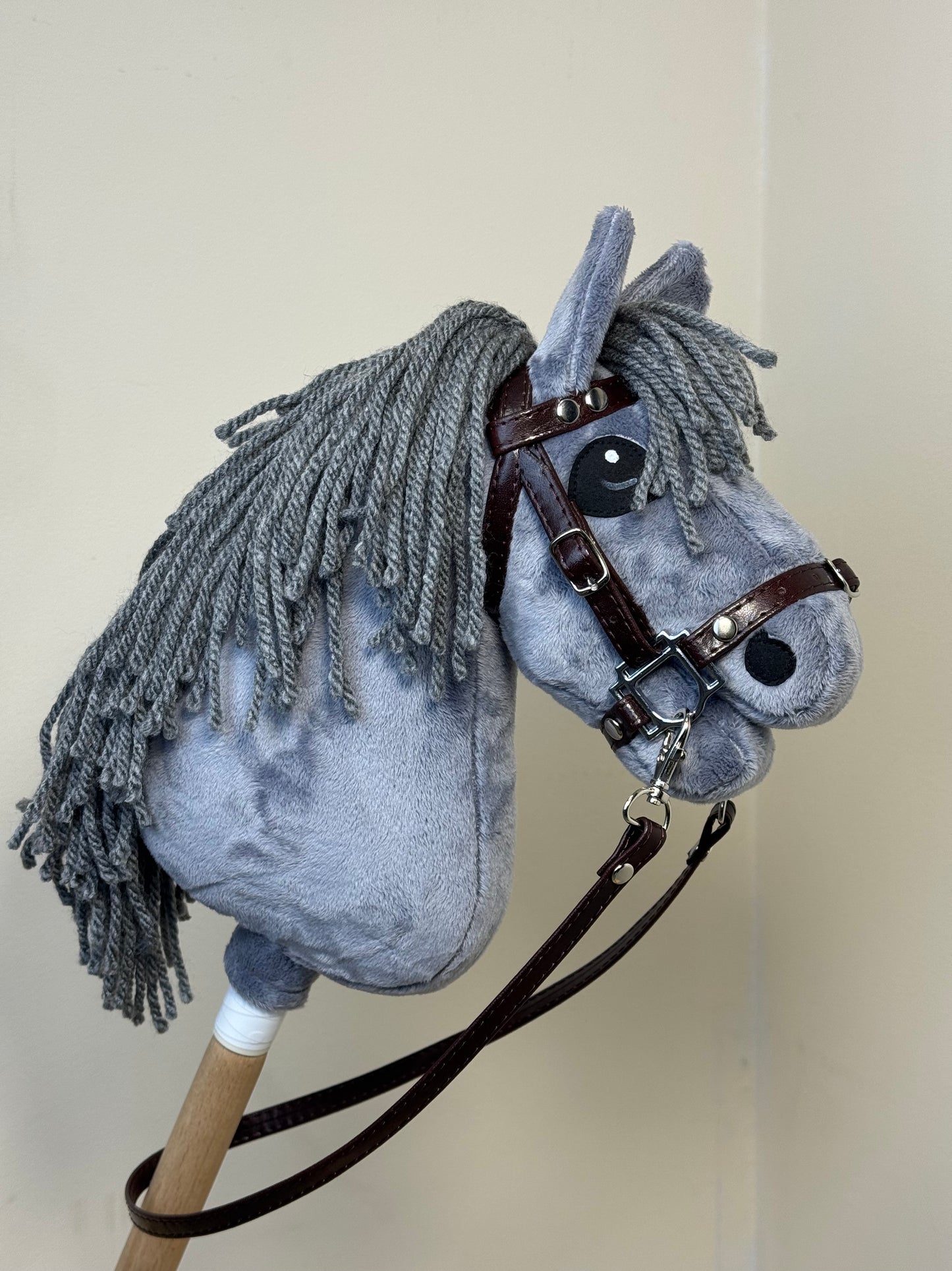 Baby-Steckenpferd Palomino mit dicker Mähne. A5-Supermini-Größe.