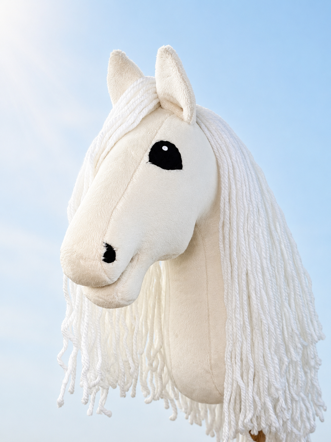 Palomino z długą białą grzywą, Hobby Horse. Realistyczny. Rozmiary A3, A4 i A5.