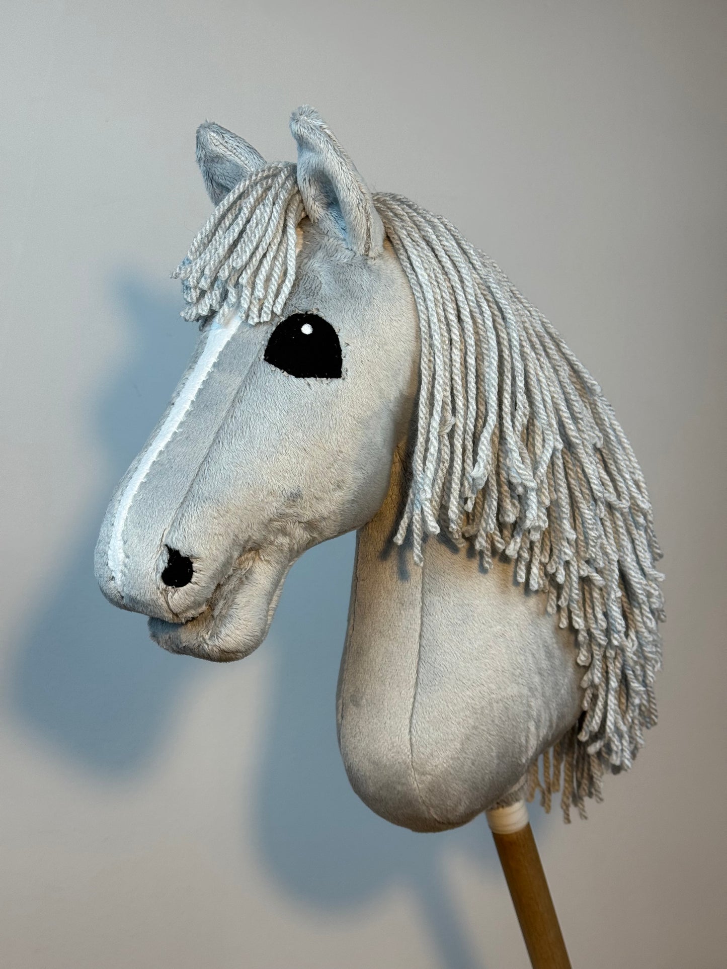 Hobby Horse A3 gray with white blaze realistic