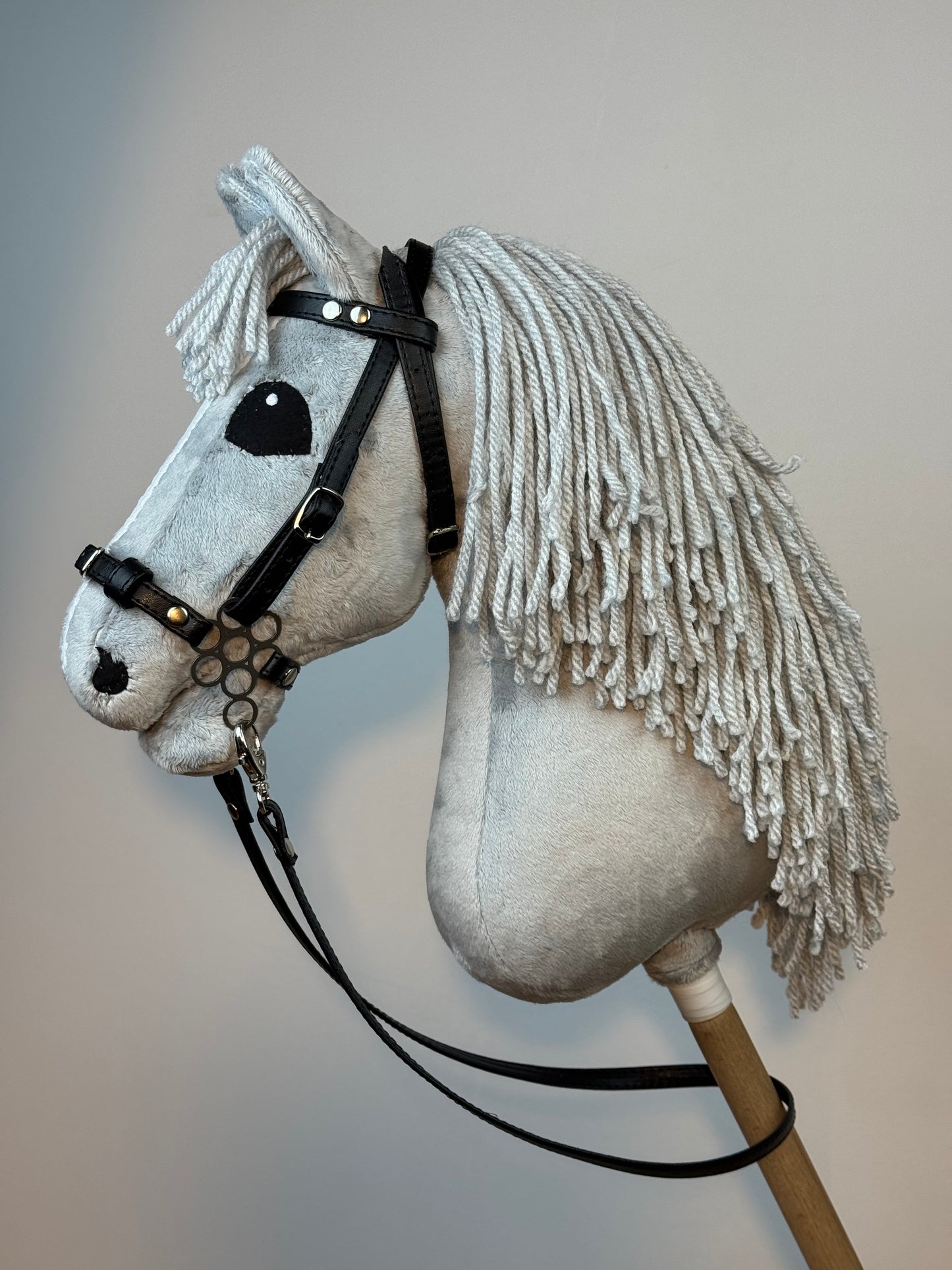 Hobby Horse A4 gray with white blaze realistic