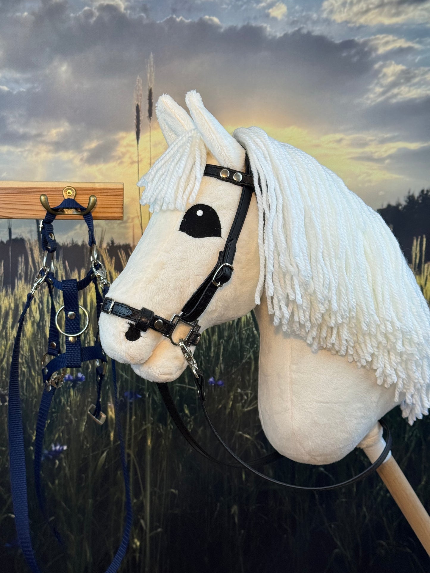 Palomino-Hobby Horse Creme. Realistisch. Größen A3, A4 und A5