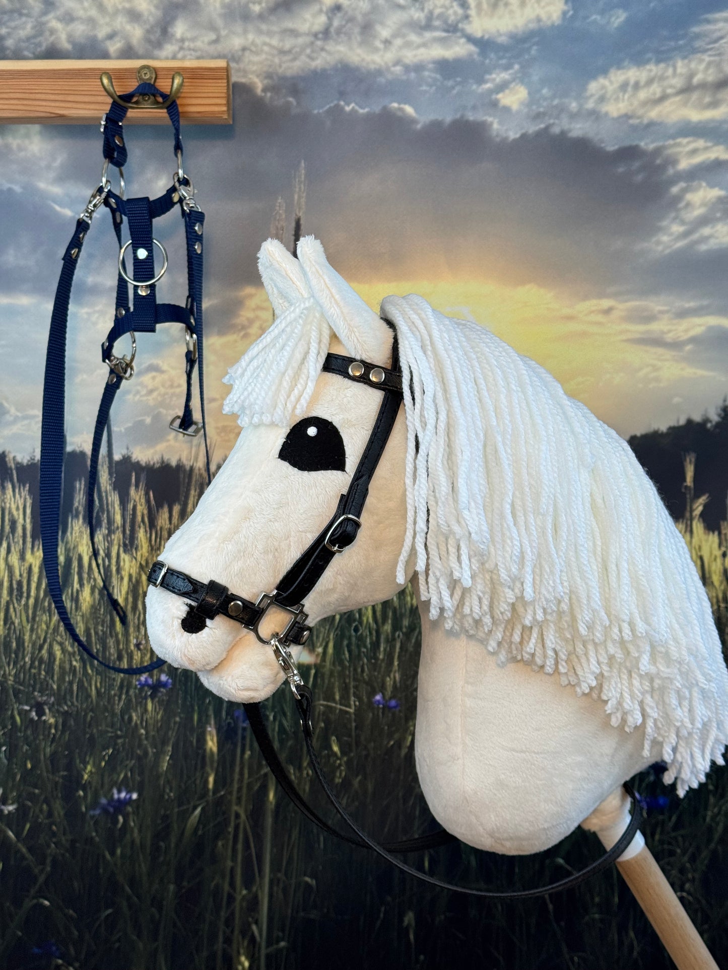 Palomino-Hobby Horse Creme. Realistisch. Größen A3, A4 und A5